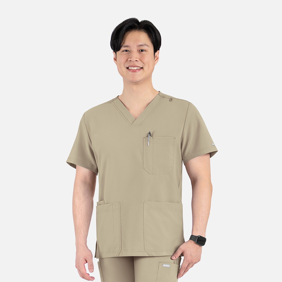 Men  Tops  5802  Mens 4 Pocket V-Neck Top
